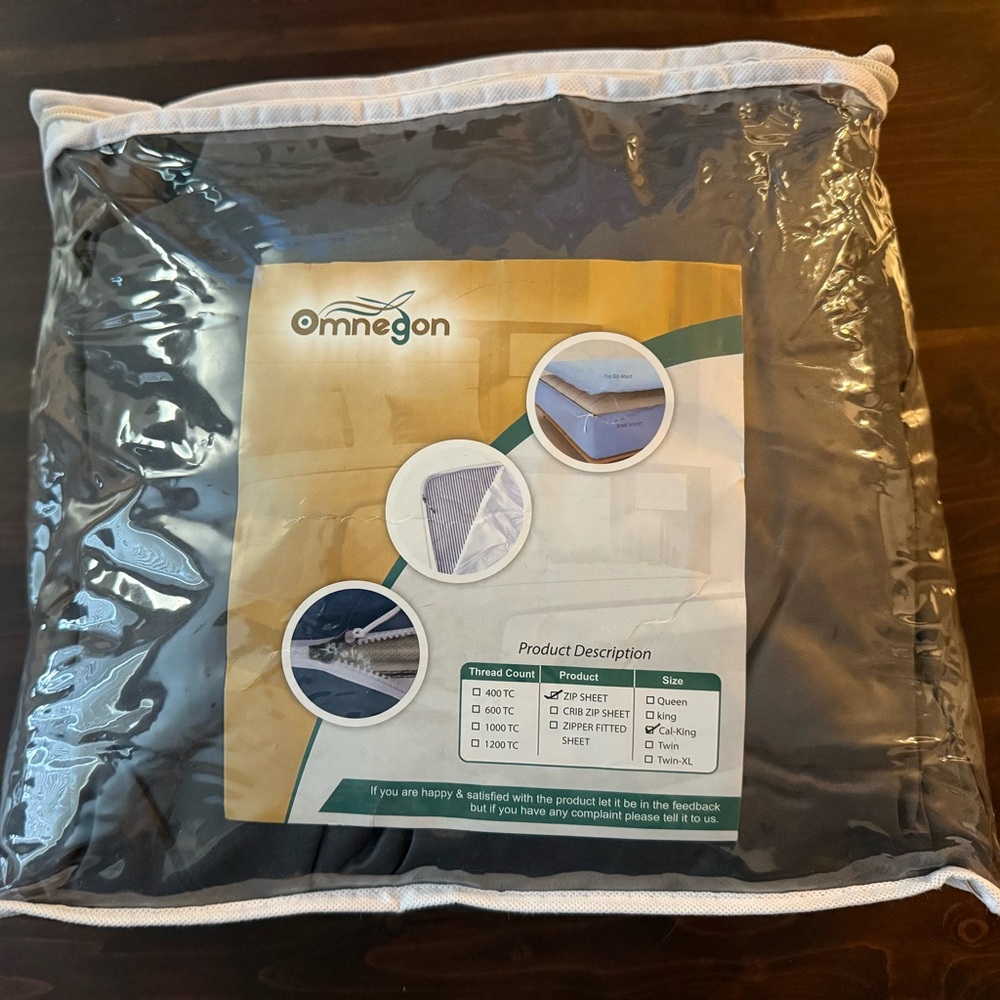 Zip Fit Cal King Sheet Set Gray - NWT